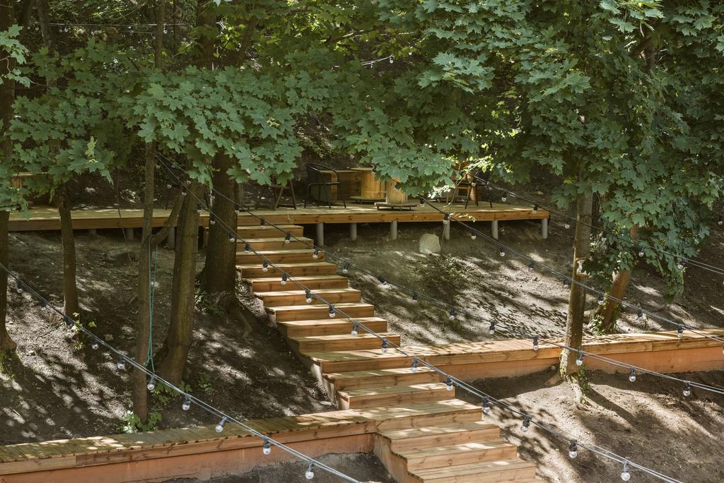 Downtown Forest Hostel & Camping Wilna Exterior foto